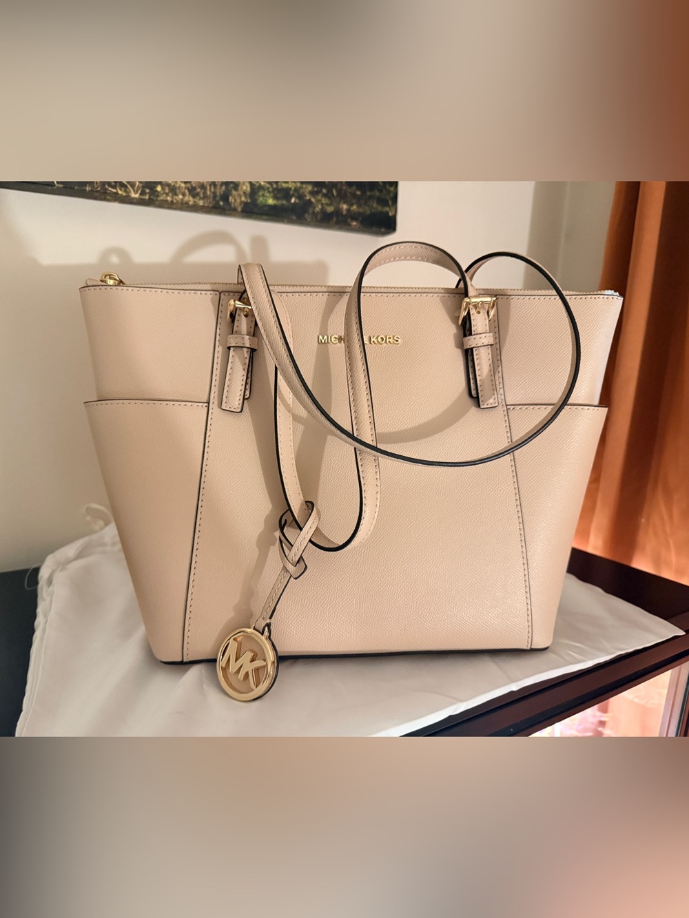 NEW Michael Kors Jet set purse medium